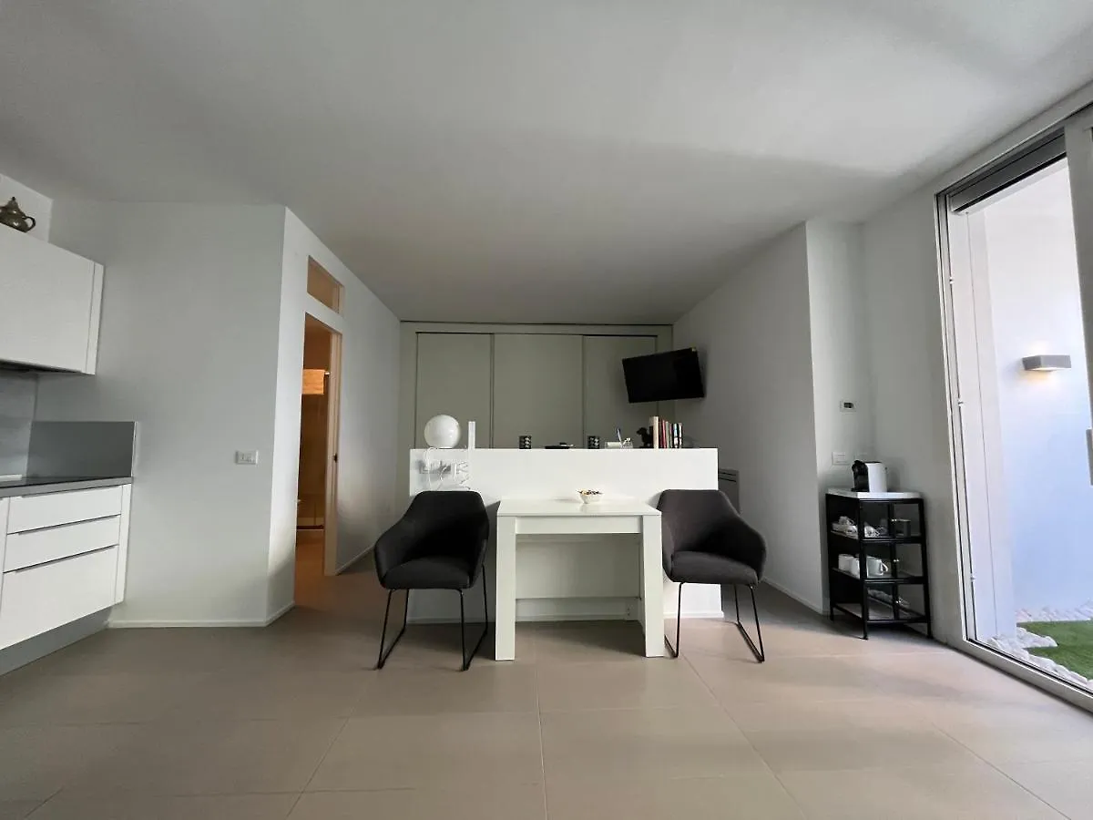 Green Space Studio In The Center Roma 0*,  Italia